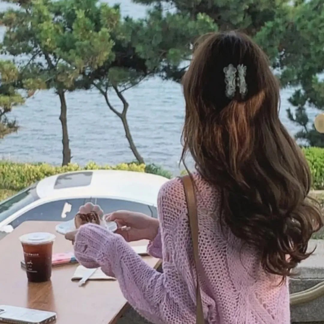牧蜂姑娘